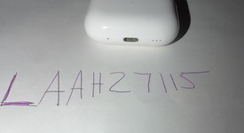 Used
													Apple AirPods Pro 2 - USB-C, photo 4 of 4