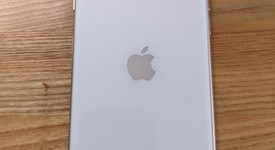 Mint
													Apple iPhone SE 3rd Gen 2022 - Unlocked, Starlight, 64 GB, A2595, photo 1 of 9