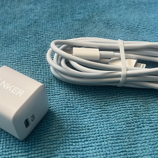 Apple iPhone 13 - Unlocked, 128 GB, Starlight, A2482