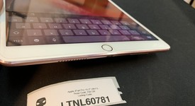 Good
													Apple iPad Pro 10.5" - Wi-Fi, Rose Gold, 256 GB, photo 3 of 10