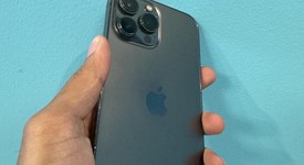 Good
													Apple iPhone 13 Pro Max - AT&T, Graphite, 256 GB, A2484, photo 2 of 6