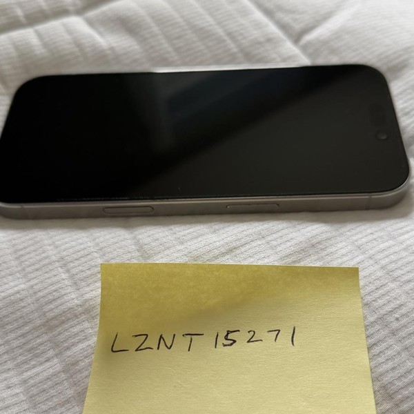 Apple iPhone 16 Pro - Unlocked, 256 GB, White, A3083