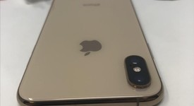 Good
													Apple iPhone Xs - Unlocked, Gold, 256 GB, A1920, photo 4 of 5