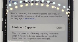 Mint
													Apple iPhone SE 3rd Gen 2022 - Unlocked, Midnight, 64 GB, A2595, photo 4 of 14