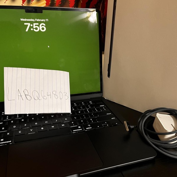 MacBook Air 2025 (M4) - 13 inch - 512 GB, Midnight, 16 GB, Apple M4