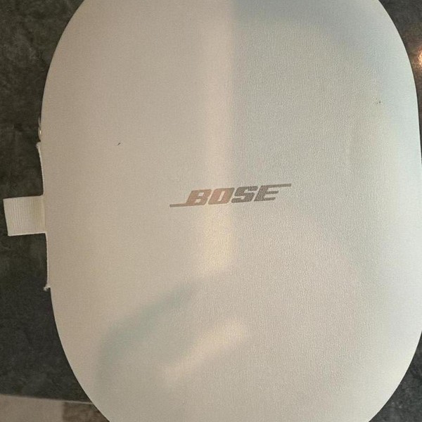 Bose QuietComfort Ultra Headphones - White