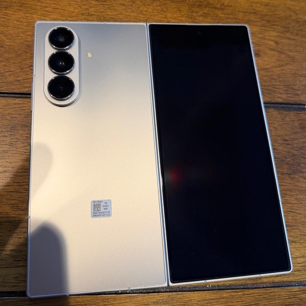 Samsung Galaxy Z Fold7 - Unlocked, Silver Shadow, 512 GB, 12 GB, SM-F966U1