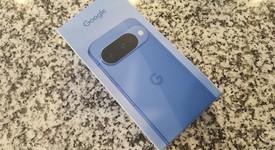 New
													Google Pixel 10 - Unlocked, Indigo, 128 GB, GLBW0, photo 3 of 3