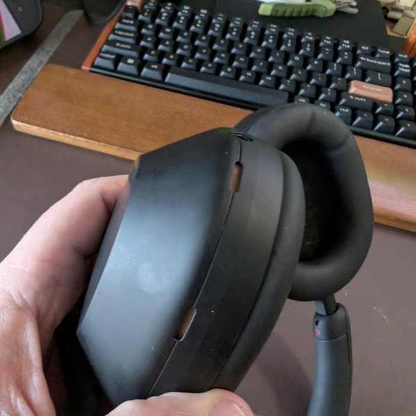 Sony WH-1000XM5 - Black