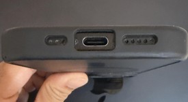 Mint
													Apple iPhone 15 Pro - Unlocked, Black, 128 GB, A2848, photo 4 of 9