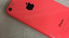 Fair
													Apple iPhone 5C - Unlocked, Red, 8 GB, A1532, photo 4 of 7