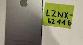 Good
													Apple iPhone 5 - AT&T, White, 16 GB, A1428, photo 5 of 5