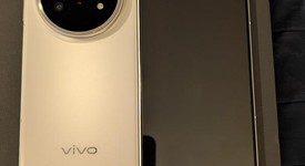 Mint
													Vivo X Fold5 - Unlocked Non-US, White, 512 GB, 16 GB, photo 3 of 10