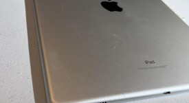 Good
													Apple iPad Pro 12.9" 2nd Gen 2017 - Wi-Fi, Silver, 256 GB, photo 5 of 7