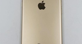 Good
													Apple iPhone 7 - Verizon, Gold, 32 GB, A1660, photo 5 of 9