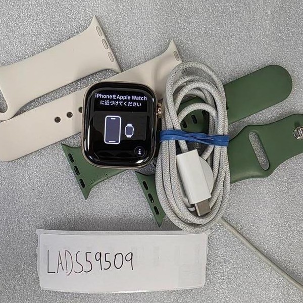 Apple Watch Series 10 42mm - Unlocked, Gold, A3001 - Cellular, Titanium