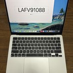 Good MacBook Air 2022 (M2) - 13 inch - 256 GB, Silver, 8 GB, Apple M2