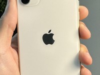 Apple iPhone 11