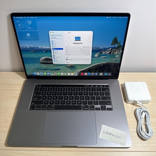 MacBook Pro 2019 - 16 inch - 1 TB, Gray, 32 GB, Intel Core i9