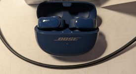 Used
													Bose Ultra Open Earbuds - Lunar Blue, photo 3 of 4