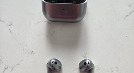 Used
													Samsung Galaxy Buds3 - Silver, photo 4 of 4