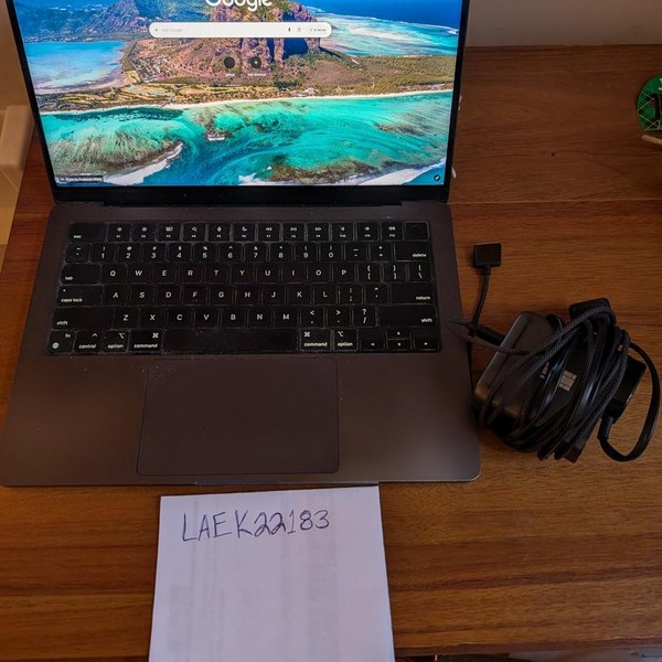 MacBook Pro Late 2023 (M3) - 14 inch - 2 TB, Black, 64 GB, Apple M3 Max 16-core, 40-core GPU