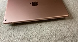 Good
													Apple iPad 7th Gen - Wi-Fi, Gold, 32 GB, A2197, photo 4 of 6