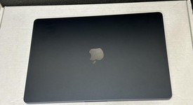 Mint
													MacBook Air 2023 - 15" - Apple M2, Midnight, 256 GB, 8 GB, photo 5 of 11