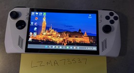 Good
													Asus ROG Ally 7" - Z1 Extreme, White, 512 GB, 16 GB, Ryzen Z1 Extreme, photo 4 of 5