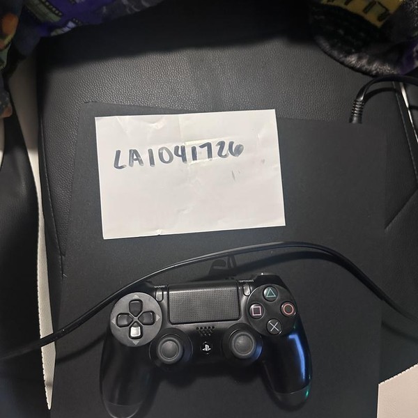 PlayStation 4 Slim - 500 GB, Black