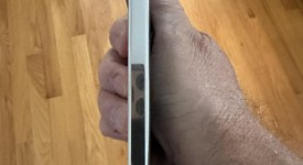 Mint
													Google Pixel 10 Pro - Unlocked, Porcelain, 128 GB, G4QUR, photo 4 of 9