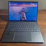 Mint Asus Zenbook