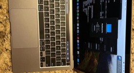 Good
													MacBook Pro 2022 - 13" - Apple M2, Silver, 1 TB, 16 GB, photo 2 of 4