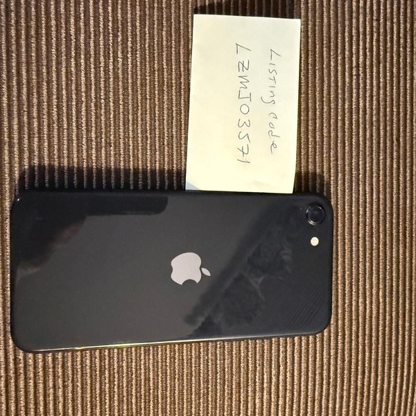 Apple iPhone SE 2nd Gen 2020 - Unlocked, 128 GB, Black, A2275