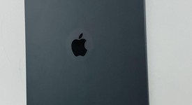 Mint
													Apple iPad Pro 12.9" 4th Gen 2020 - Unlocked, Gray, 128 GB, A2069, photo 3 of 8