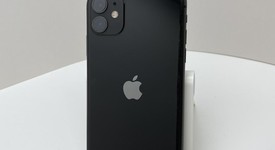 Fair
													Apple iPhone 11 - Metro by T-Mobile, Black, 64 GB, A2111, photo 3 of 5