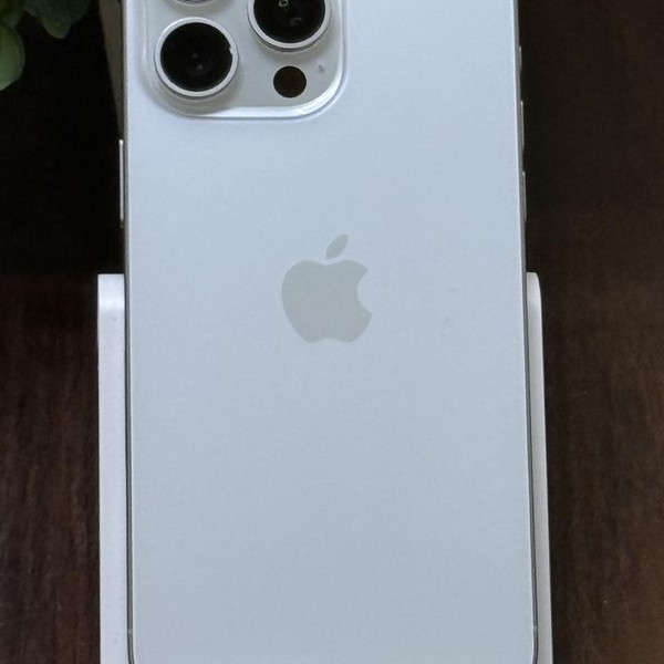 Apple iPhone 15 Pro Max - Unlocked, 256 GB, White, A2849