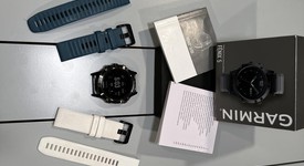 Good
													Garmin Fenix 5S Sapphire - Black, photo 2 of 9