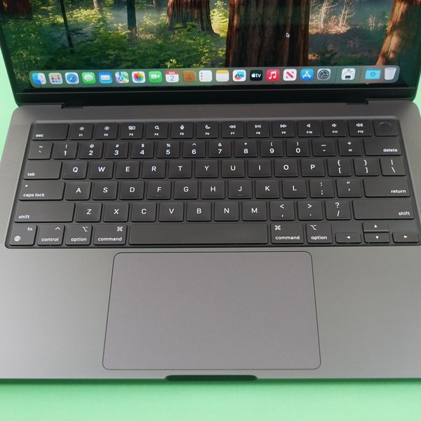 MacBook Pro Late 2023 (M3) - 14 inch - 1 TB, Black, 36 GB, Apple M3 Max 14-core, 30-core GPU