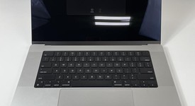 Mint
													MacBook Pro Late 2023 (M3) - 16" - Apple M3 Pro 12-core, Silver, 512 GB, 36 GB, 18-core GPU, photo 2 of 9