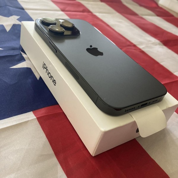 Apple iPhone 14 Pro - Unlocked, 512 GB, Black, A2650