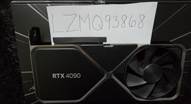 Used
													Nvidia GeForce RTX 4090 Founders Edition - 900-1G136-2530-000, photo 2 of 4