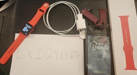 Good
													Apple Watch Series 6 40mm - Red, A2291 - GPS, Aluminum, photo 1 of 7