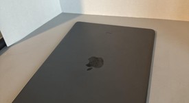 Good
													Apple iPad 9th Gen - Unlocked, Gray, 64 GB, A2603, photo 5 of 5