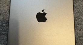 Mint
													Apple iPad Pro 10.5" - Wi-Fi, Gray, 256 GB, photo 2 of 9