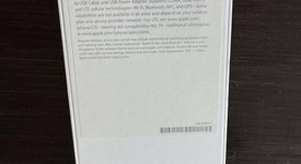 New
													Apple iPhone SE 1st Gen 2016 - Unlocked, Grey, 64 GB, A1662, photo 3 of 5