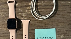 Good
													Apple Watch Series 6 40mm - Gold, A2291 - GPS, Aluminum, photo 4 of 4
