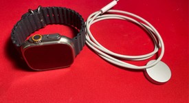 Good
													Apple Watch Ultra 49mm - Unlocked, Titanium, A2622, photo 4 of 4