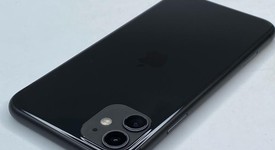 Mint
													Apple iPhone 11 - AT&T, Black, 64 GB, A2111, photo 3 of 6