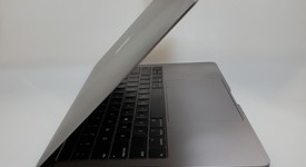 Fair
													MacBook Pro 2019 - 13" - I5, Gray, 256 GB, 8 GB, photo 3 of 4
